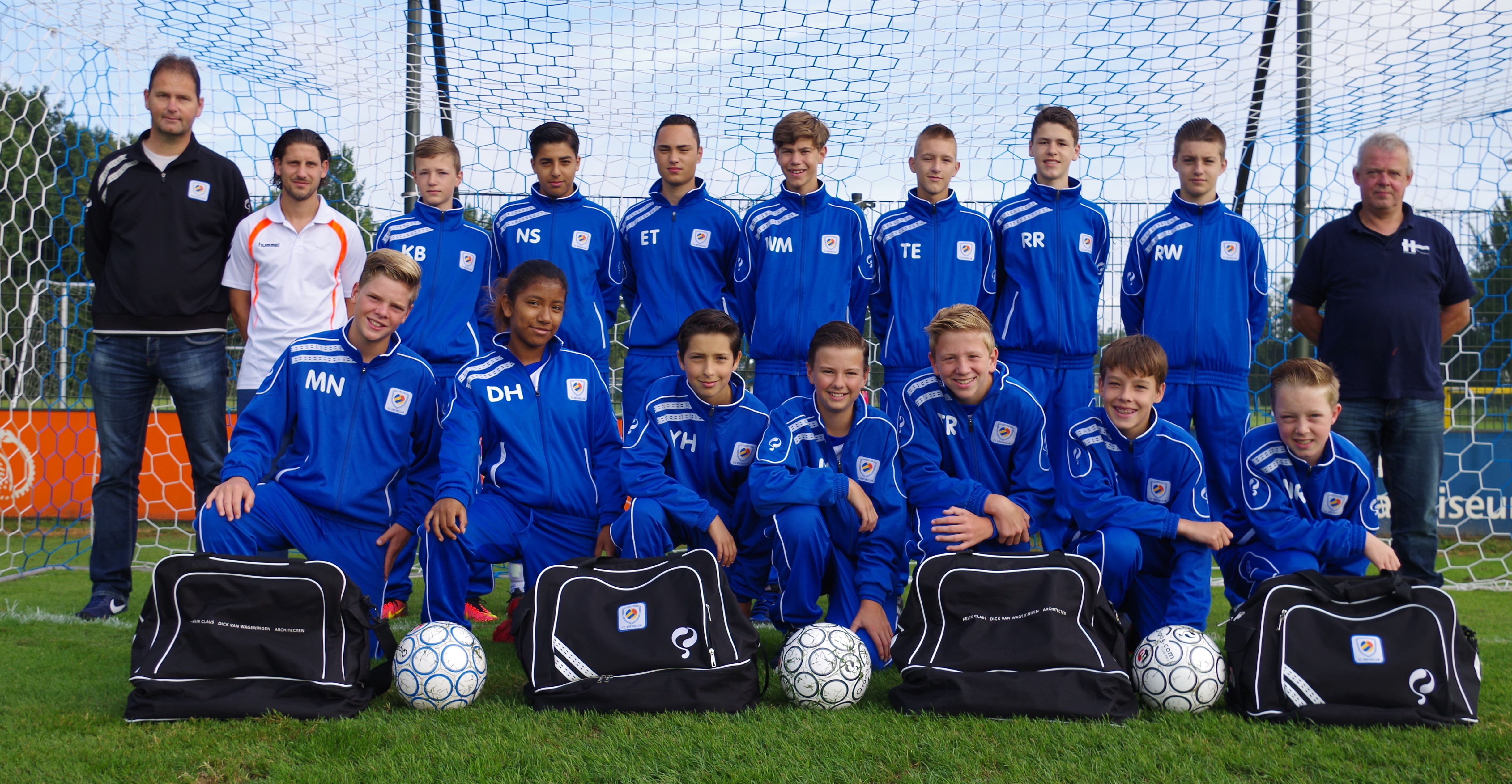Uitstekende seizoenshelft FC Breukelen JO15-1