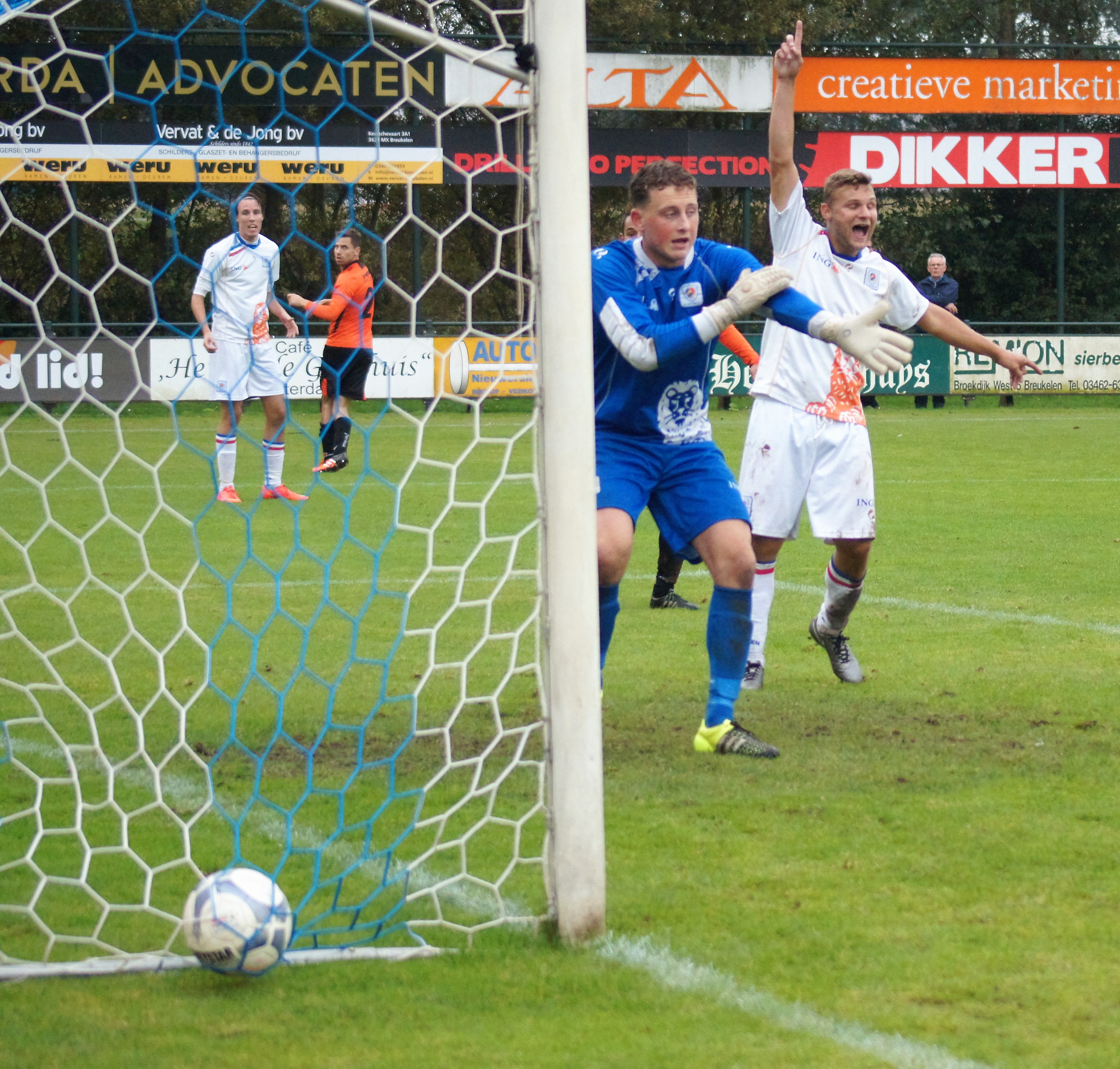 FC Breukelen - vv Smitshoek (2-3)